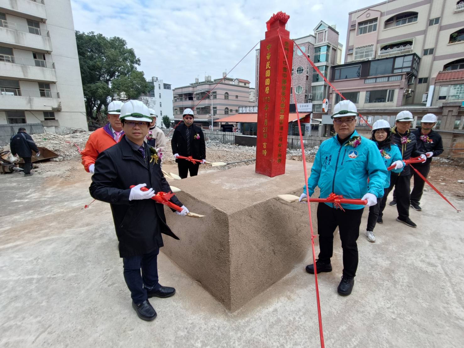 立足浯洲、行動全球         金中講堂多功能教室新建工程動土