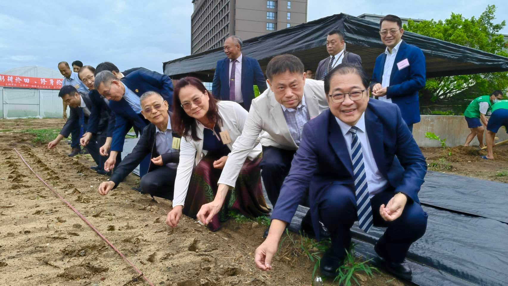 福建更生保護會再創新里程 鼎金網室農作暨第二期電匠訓練班開訓 福建更生保護會再創新里程 鼎金網室農作暨第二期電匠訓練班開訓