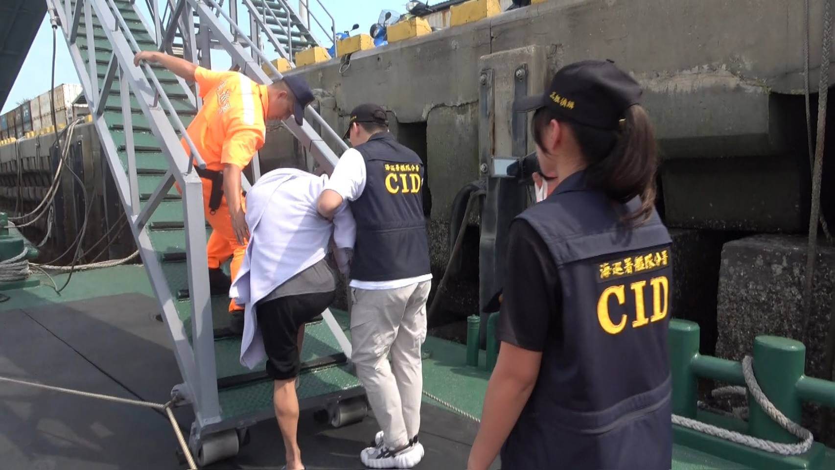 科技監偵再建功 金門海巡攔截中國籍泅水偷渡犯 科技監偵再建功 金門海巡攔截中國籍泅水偷渡犯