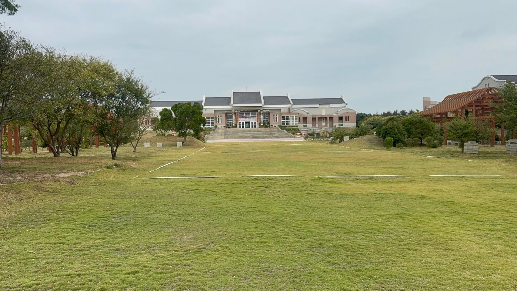 文化園區變「蚊化園區」？人潮冷清、效益不彰惹議