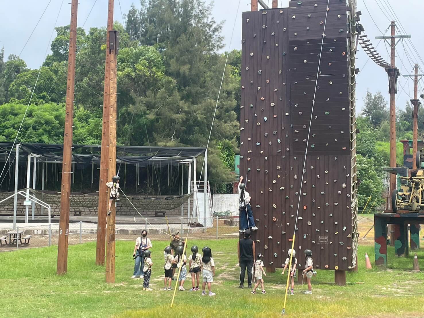 柳營多元極限體驗園區打造年度聖誕月活動「聖誕任務：機密雪橇行動」