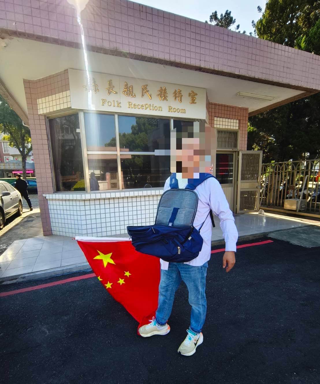 陸籍男子於金門散布統戰傳單 移民署迅速查獲並遣返 陸籍男子於金門散布統戰傳單 移民署迅速查獲並遣返