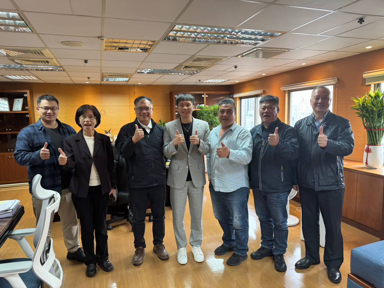 李文良率隊拜會運動部部長李洋 爭取挹注金門運動建設經費 李文良率隊拜會運動部部長李洋 爭取挹注金門運動建設經費