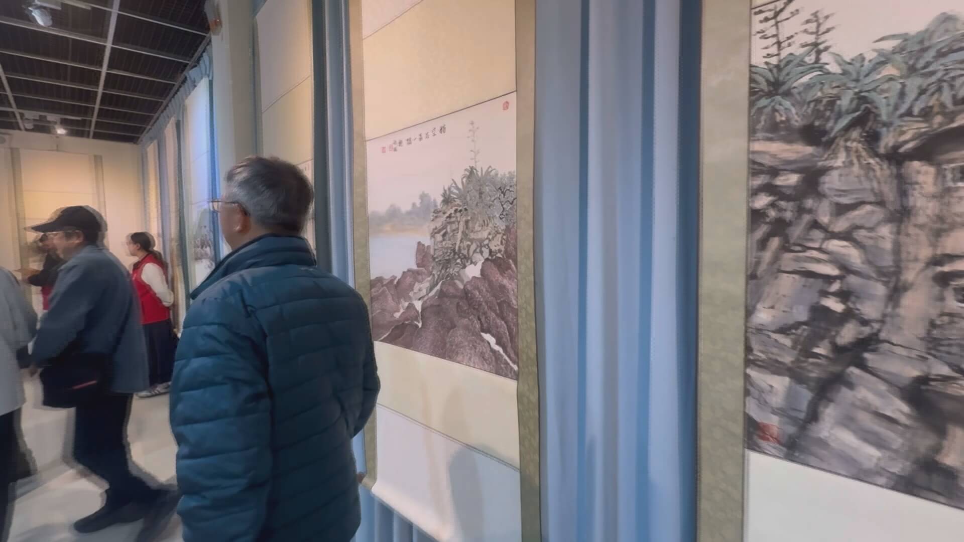 楊誠國水墨畫展烈嶼文化館開幕 展現戰地與山水意境