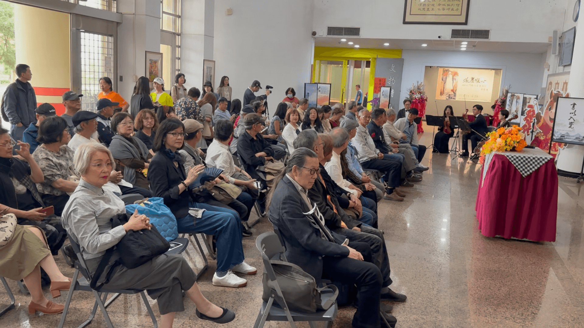 「磁層:可以詩可以畫」王婷攝影個展 以影像書寫時間與鄉愁 「磁層:可以詩可以畫」王婷攝影個展 以影像書寫時間與鄉愁