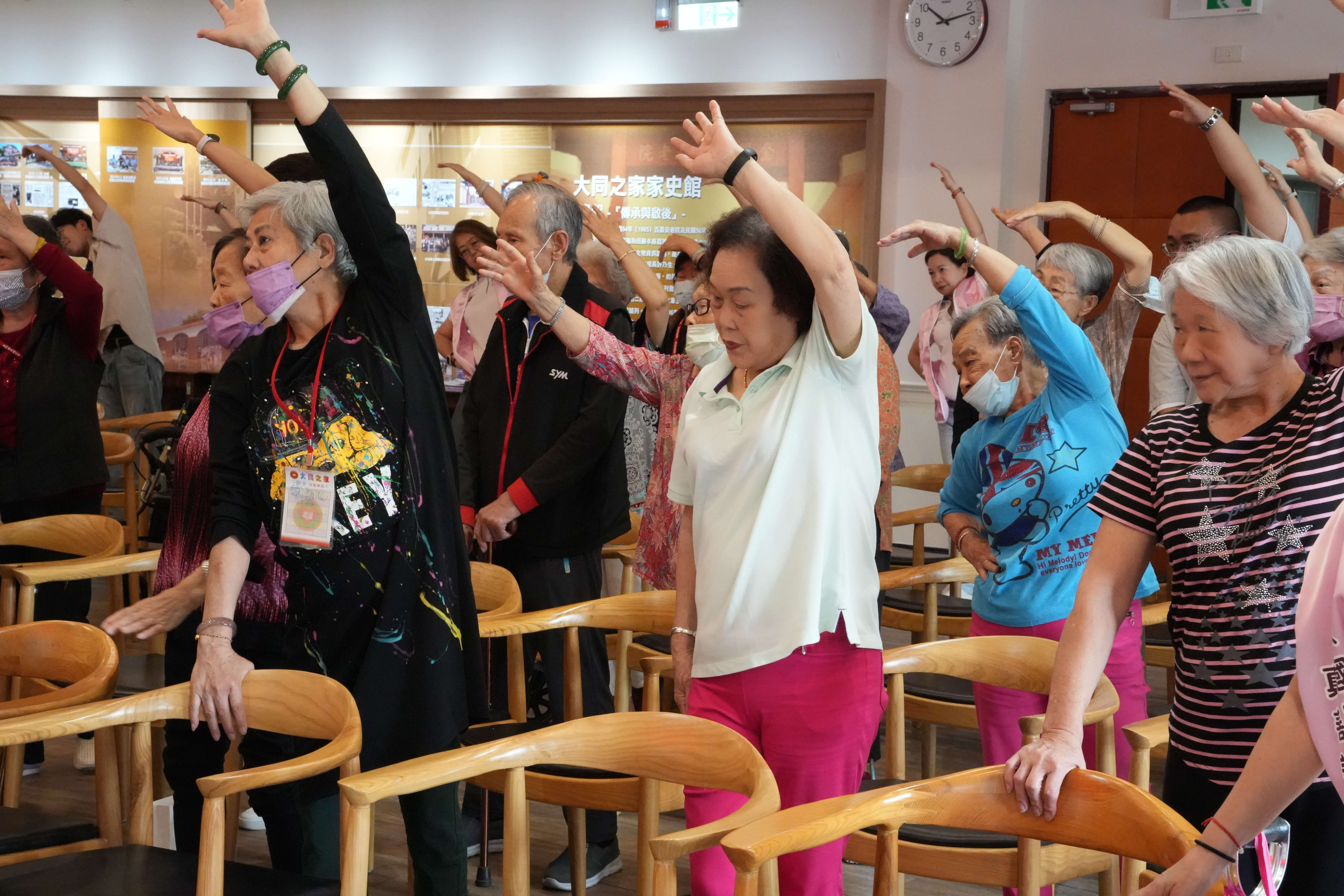 真善美聯誼會辦理世代共融公益活動　促進青年與長者交流互動