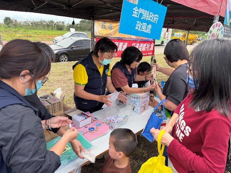 縣府政風處攜手廉政志工 推動廉潔反詐反賄選宣導
