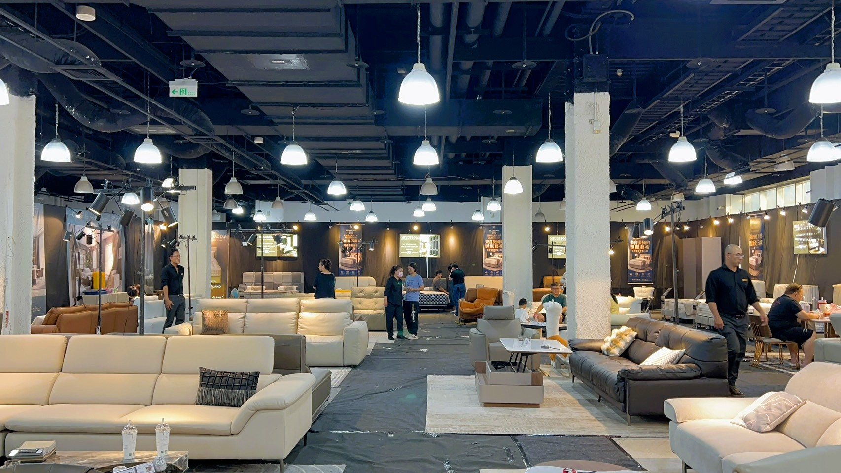 家具展進駐金門 名床訂製櫃同步展出 家具展進駐金門 名床訂製櫃同步展出