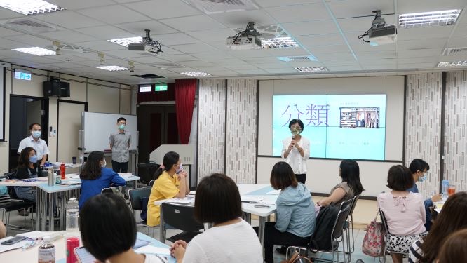 國中小全縣共同備課日 近500名老師充電迎接新學期