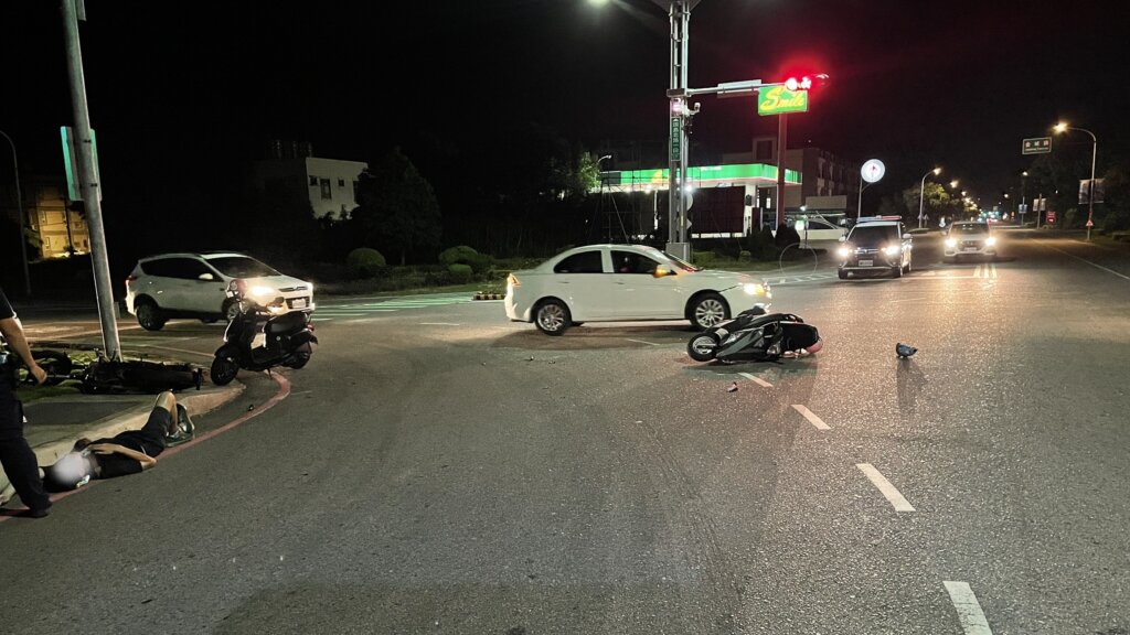 環島北路與林湖路口交通事故 兩摩托車騎士輕傷送醫