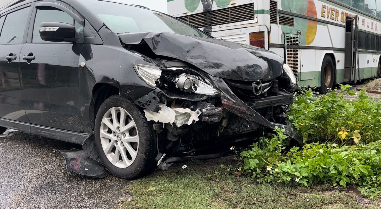 小金門兩車碰撞 兩駕駛送醫