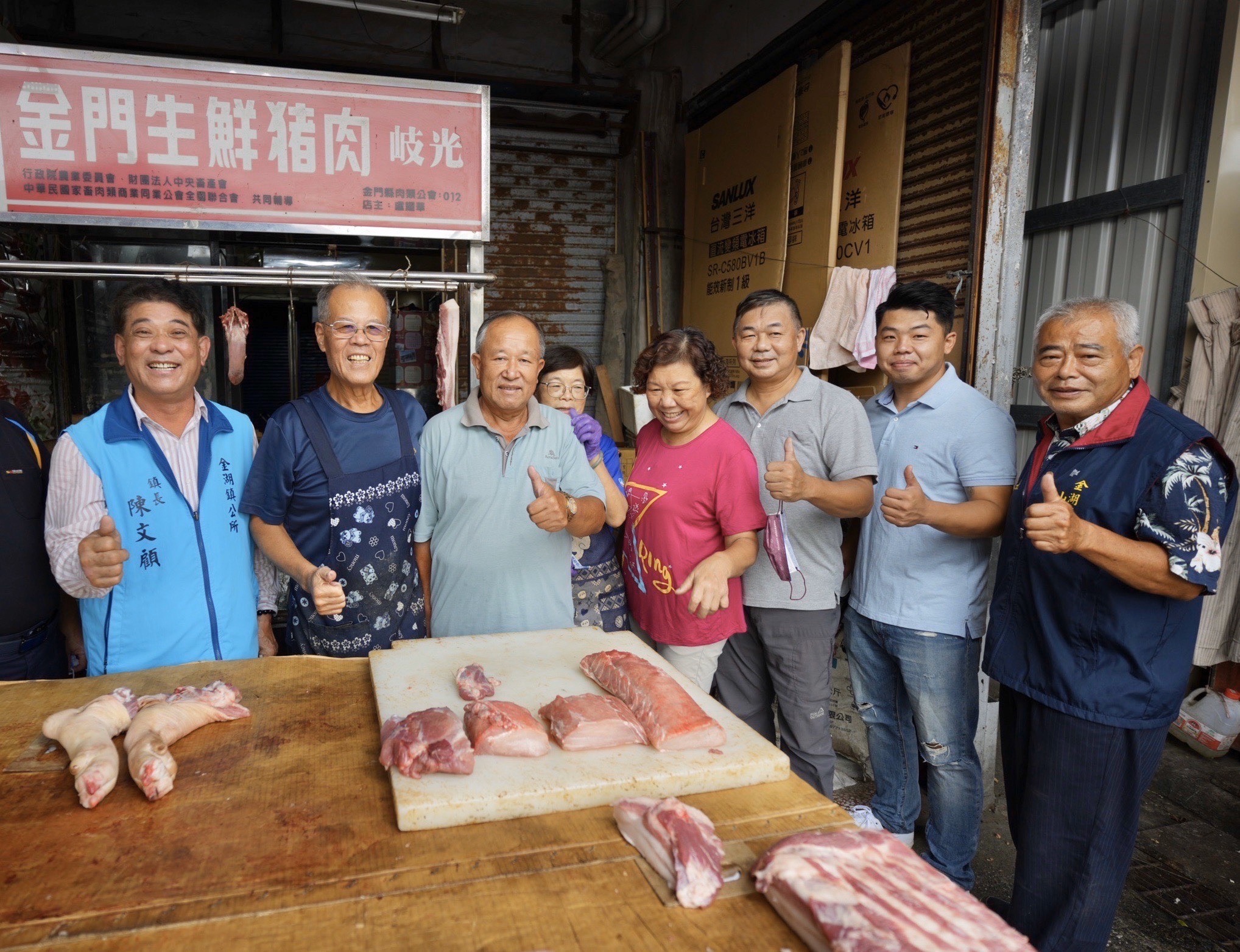 憂心秋節民生物資供需情形 金湖鎮長陳文顧視察轄內市場